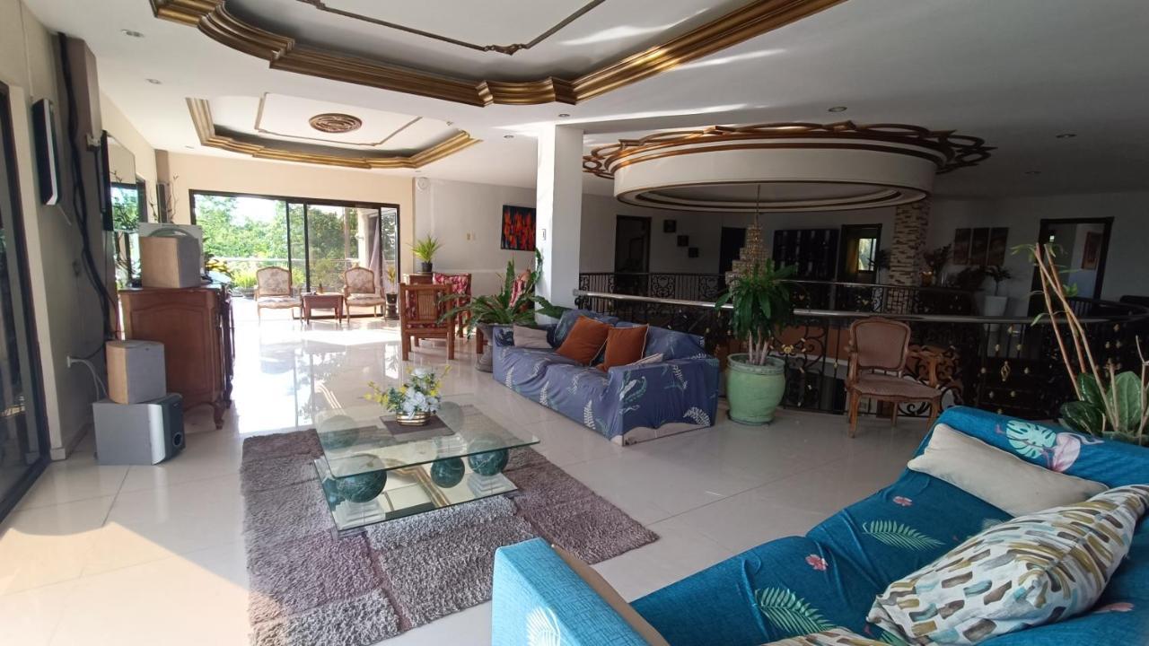 Verano Guesthouse Tagbilaran-stad Buitenkant foto